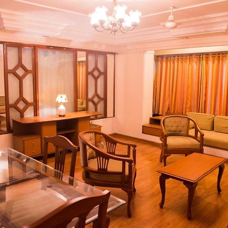 Livewel Serviced Apartments Mumbai Exterior foto